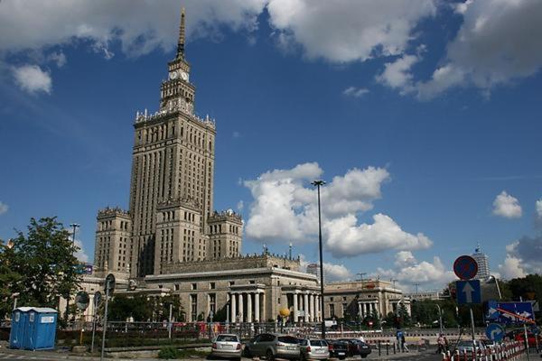 Falcon Apartment Center 4 Metro Swietokrzyska وارسو المظهر الخارجي الصورة